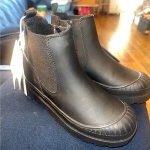 Boys Zara boots sz 13.5